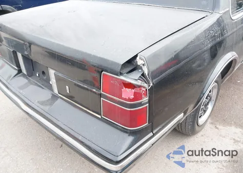 1983 Oldsmobile Cutlass Ciera Brougham from USA, damaged, VIN 1G3AM27RXDD445286